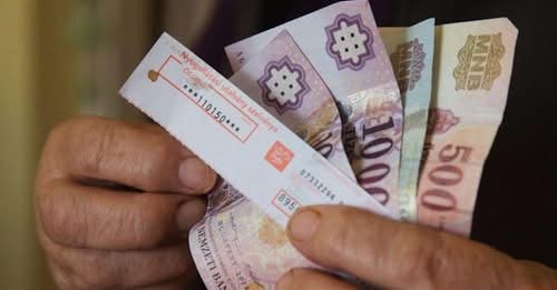 Szeptembertől olyan juttatást és kedvezményeket kapnak a nyugdíjasok, amire még nem volt példa idehaza: