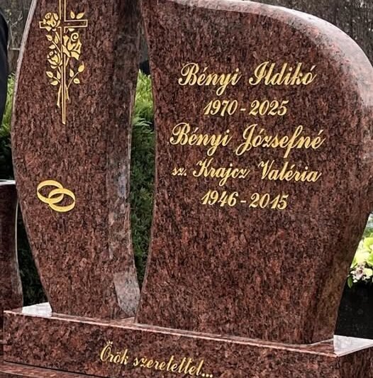 MA Bényi Ildikó sírhelyénél jártunk…a könnyünk kicsordult mikor megláttuk EZT…ez valami leírhatalan látvány. A szívfacsaró képet lent nézheti meg