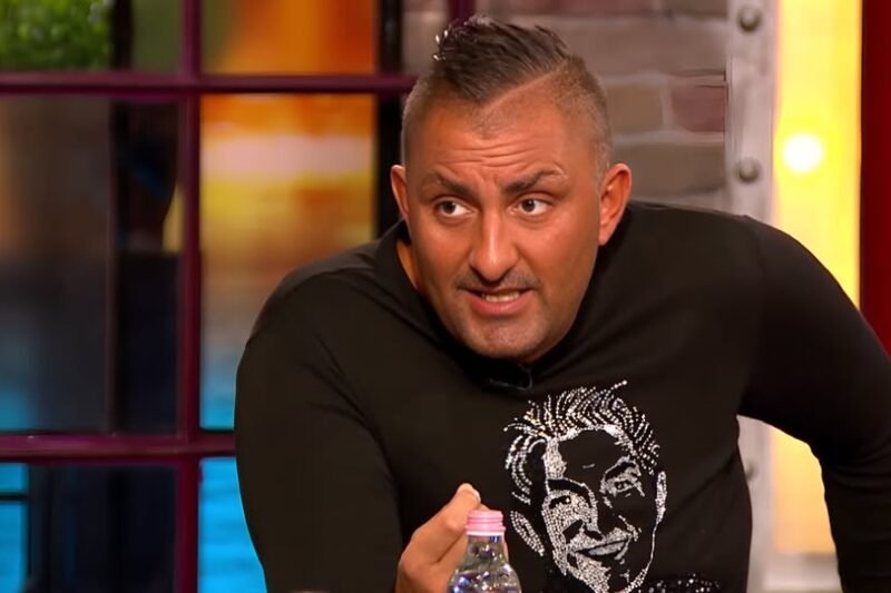 Botrány a koncerten: megdobálták Győzikét a nézők