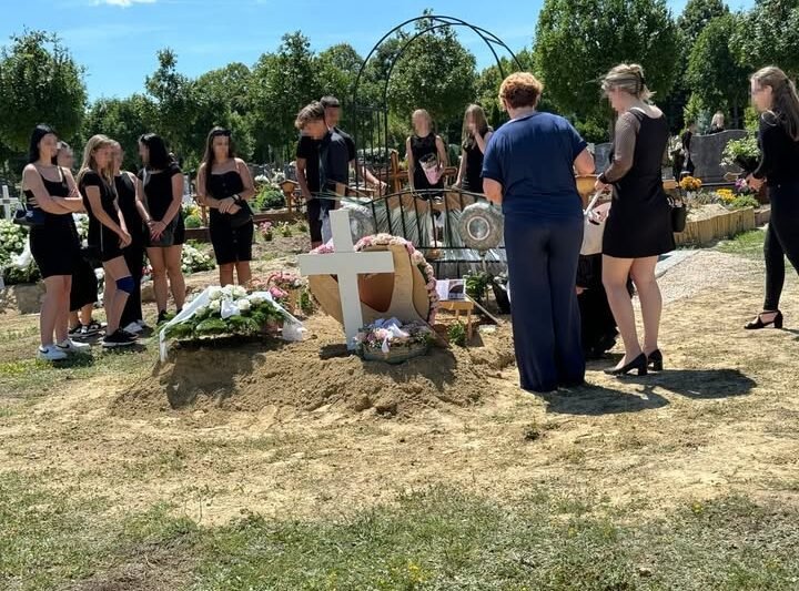 Eltemették a 15 éves Vanesszát, aki a saját édesapja miatt dobta el az életét..az édesanyja könnyek között mondta el, hogy mi történt