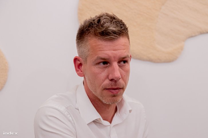 Magyar Péter elárulta, ki áll mögötte valójában, na ő rá soha nem gondoltunk volna