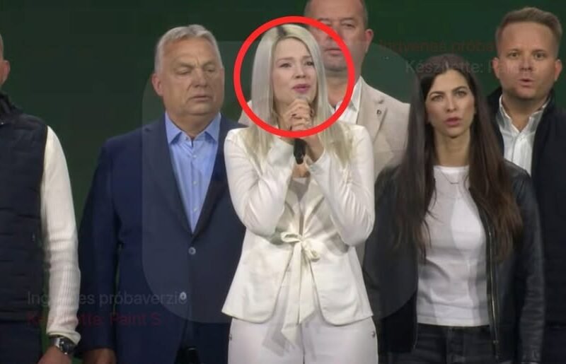 Így énekelte Muri Enikő a Himnuszt a Harcosok klubjában… de nézzék csak meg, hogy énekli ugyanezt a dalt Dér Heni..