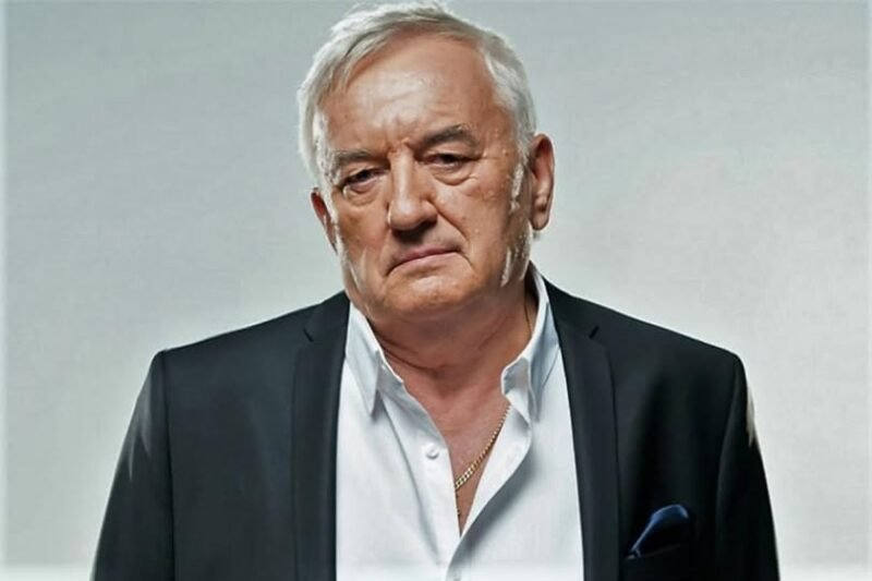 Élet halál közt az intenzíven Havas Henrik. Most jött a drámai hír! EZ történt a tanár úrral: