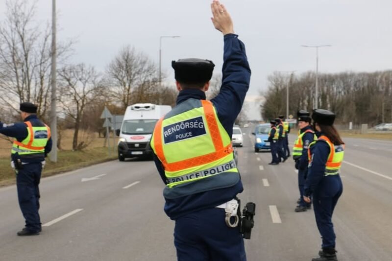 Hétfőtől rendőr lesz mindenhol Razzia jön, most szólunk! Az autód miatt is megbüntethetnek, még ha nem is vezettél