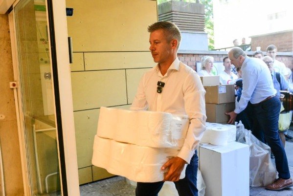 Nem kellett a Szegedi Tudományegyetem Szentgyörgyi Albert Klinikájának Magyar Péter adománya