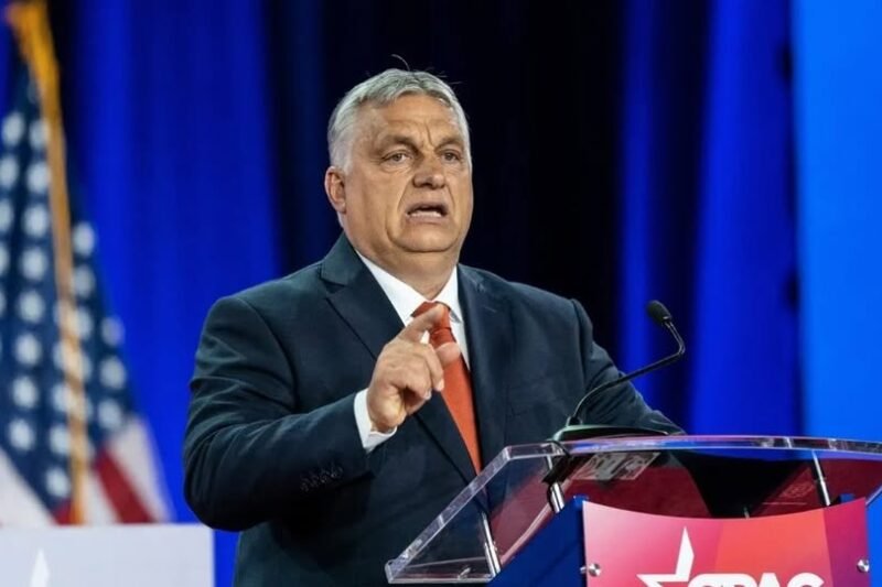 Orbán Viktor: Magyarország továbbra is orosz olajat vásárol