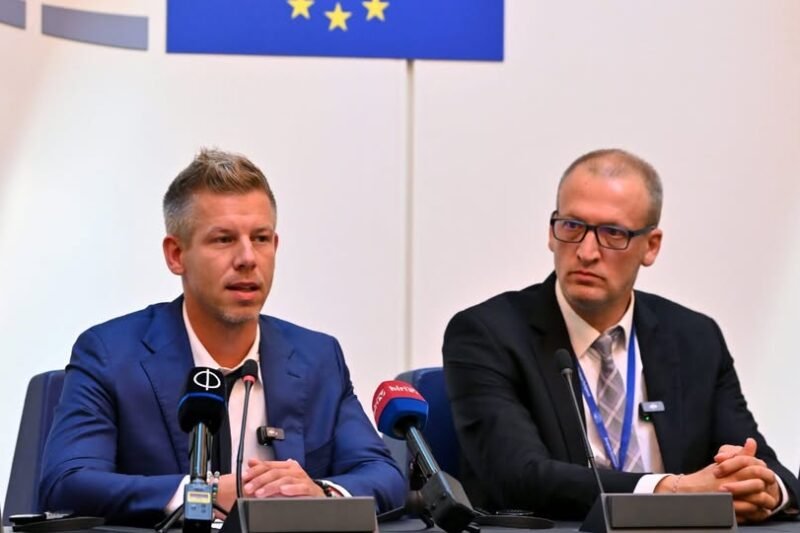 Tarr Zoltán a kórházi férőhelyek csökkentéséről beszélt, pedig Magyar Péter egészen más ígéretet tett az egészségüggyel kapcsolatban