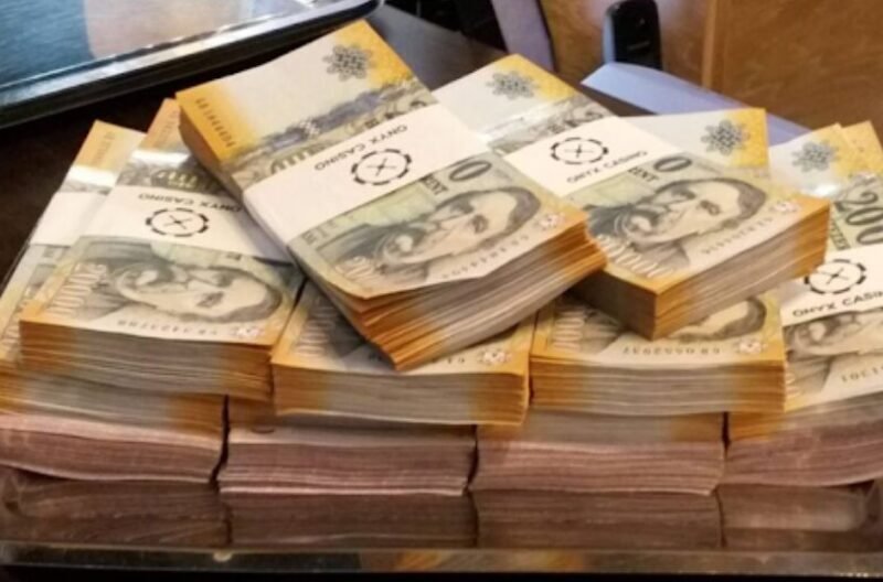 5 csillagjegy, aki pofátlanul sok pénzt kaszál a jövő héten