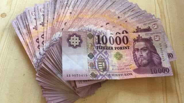 Örömhír érkezett az időseknek! Jön az extra nyugdíj – Ha ebben az évben születtél, Neked is jár