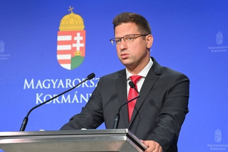 1 perce érkezett!Közel félmillió forintot is kaphatnak a nyugdíjasok. Mutatjuk mikor!