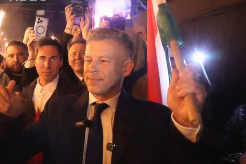 Magyar Péter élő videóban jelentkezett be: „Magyarország győzött”-videó