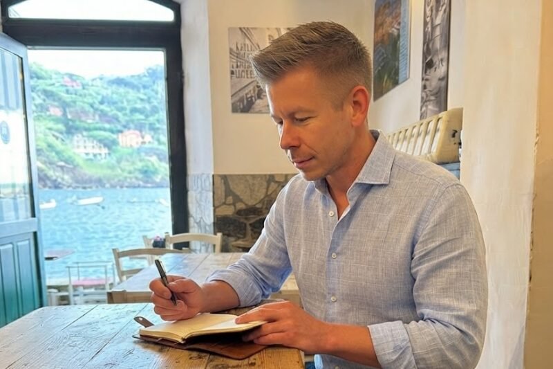 ✨ Ezt nézd! Különleges fotón tűnt fel Magyar Péter legkisebb fia, Miki