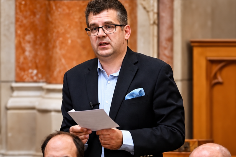 Imaláncot szerveznek a KDNP-s Seszták Miklósért, aki jelenleg letartóztatásban van – Videk.info